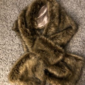 Faux fur shawl